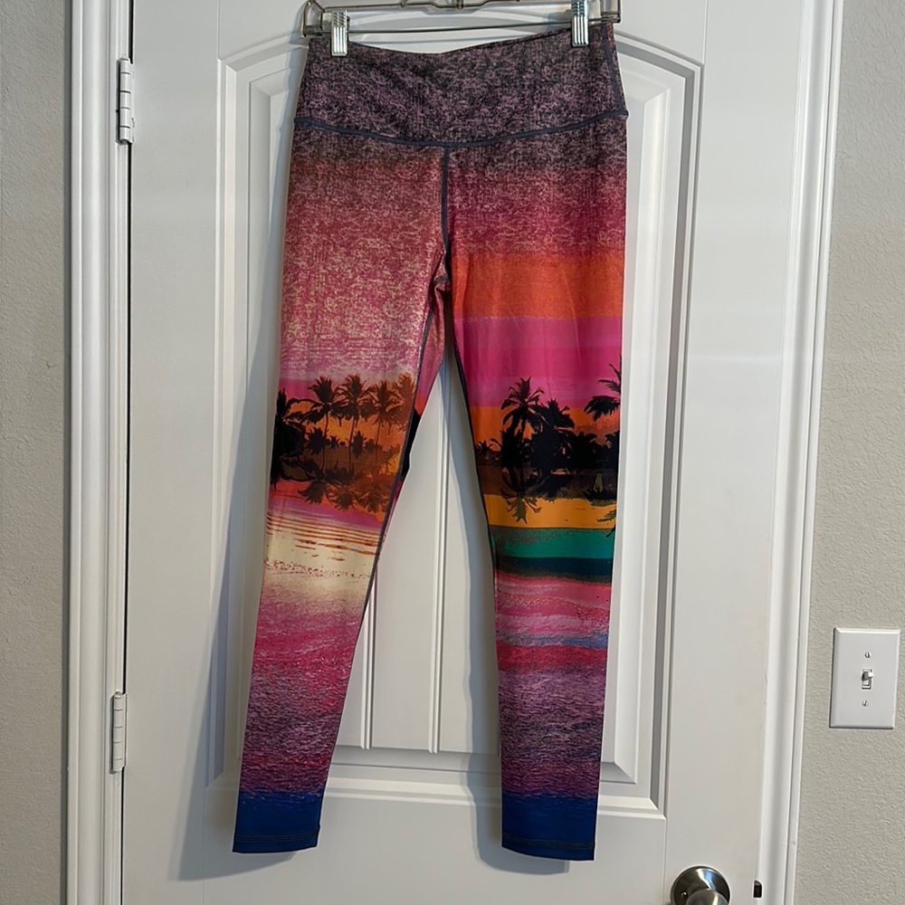 Victoria’s Secret Sport Patterned Leggings